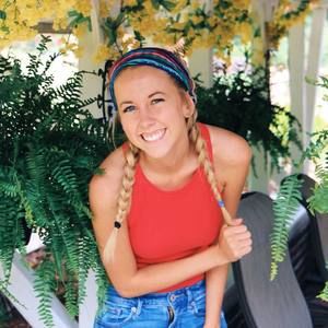 Meet your Posher, Marissa